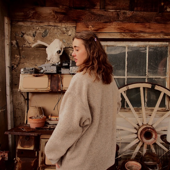 Columbia deep pile crew neck pullover - Picture 2 of 8